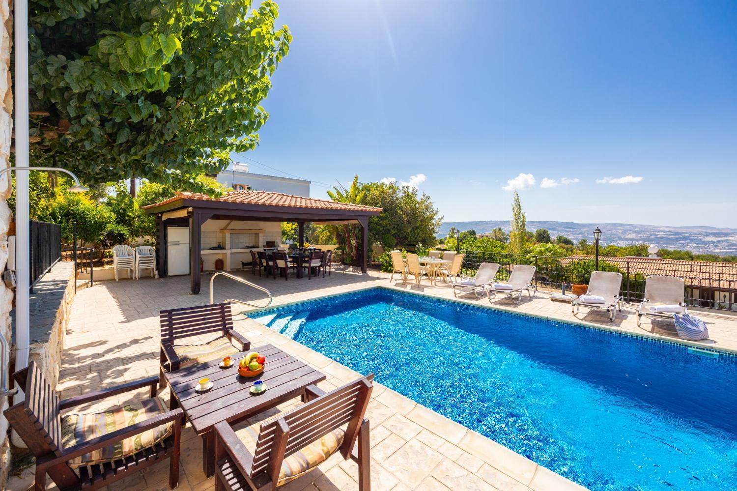 Villa Irene Palace Paphos ภายนอก รูปภาพ